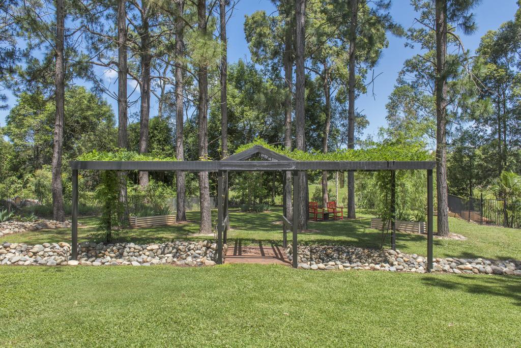 Alarks Nest Bed And Breakfast Boambee Extérieur photo